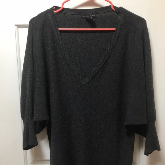 Women’s NY&Co V neck sweater - Picture 1 of 5
